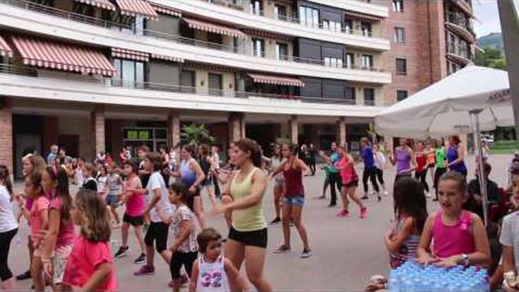 Zumba eta cycling erakustaldia 