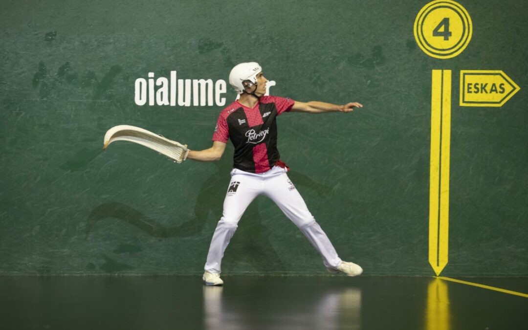 Aldabe-Barrenetxea IV eta Urriza-Larrañaga bikoteen arteko finala, arratsaldean Galarretan