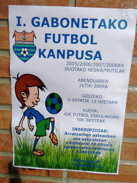 I. Gabonetako futbol kanpusa, Arratzain FKEren eskutik