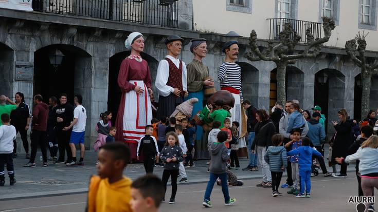 Giro aparta Villabonan, Korrikaren etorreraren atarian