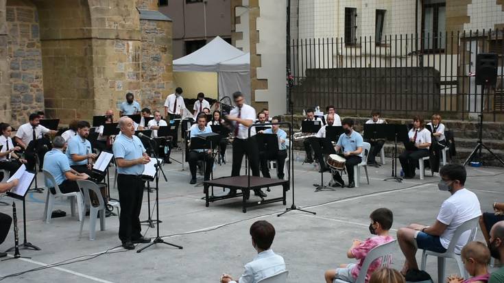 Txirri, Mirri eta Txiribitonen abestiak formatu sinfonikoan, Oiartzabalen eskutik