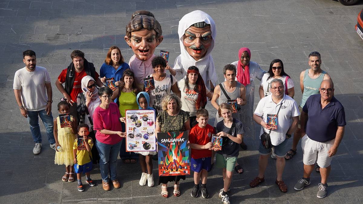 San Juan jaien programa aurkeztu dute Udalak eta herriko elkarte eragileek