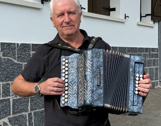 "Oso eskertuta gaude aita zenarekin gogoratu direlako"