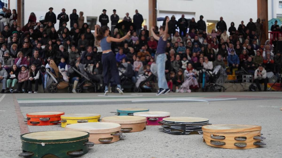 Aukeran dantza-konpainiaren berriena, San Tomas eguneko azokan