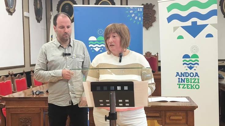 Andoaingo Udalaren eta Gizatea elkartearen arteko hitzarmenaren sinatze-ekitaldia
