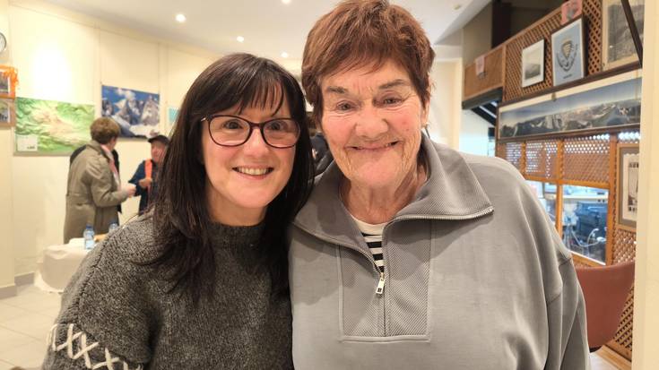 Amaia Elgarresta eta Mertxe Uzin, boluntariotzan eredugarri