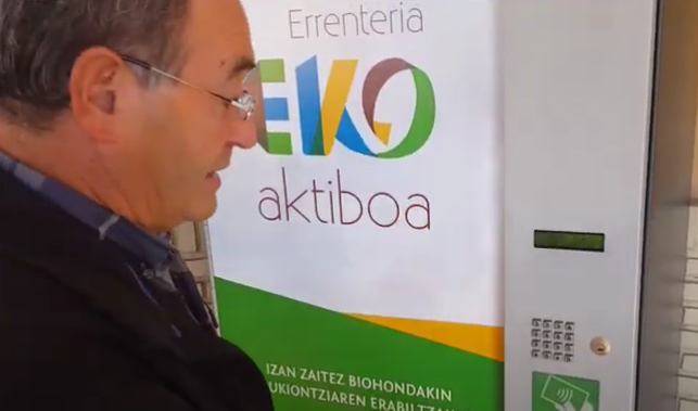 Boltsa konpostagarrien makinak martxan jartzea eskatzen dugu