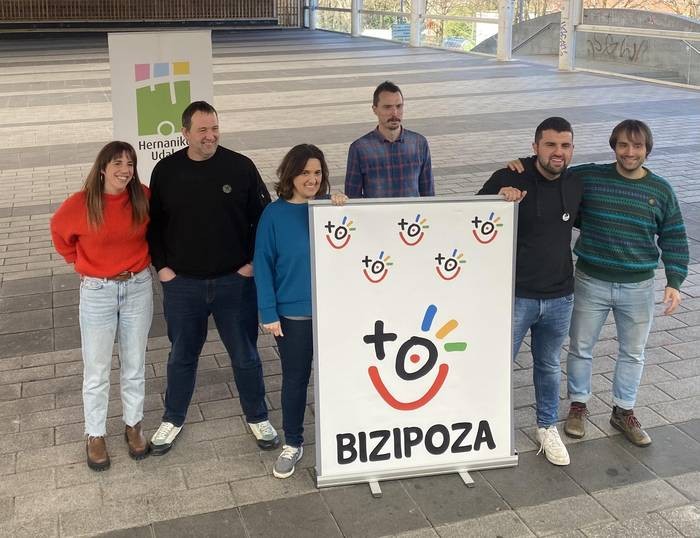 Super H eta Pausoka elkarteak, Bizipoza jaiaren antolatzaile