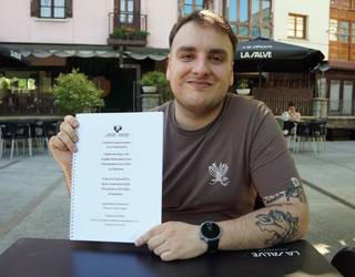 "Pedagogia eta eztabaida falta dira gurutze frankistekin"