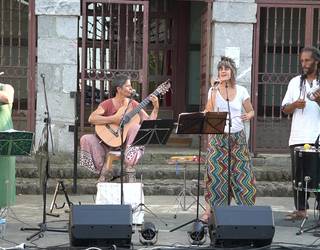 Samba badago taldea San Juan plazan