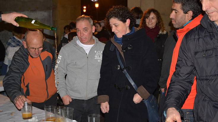 San Tomas jai jendetsua izan da beste behin, Urnietan