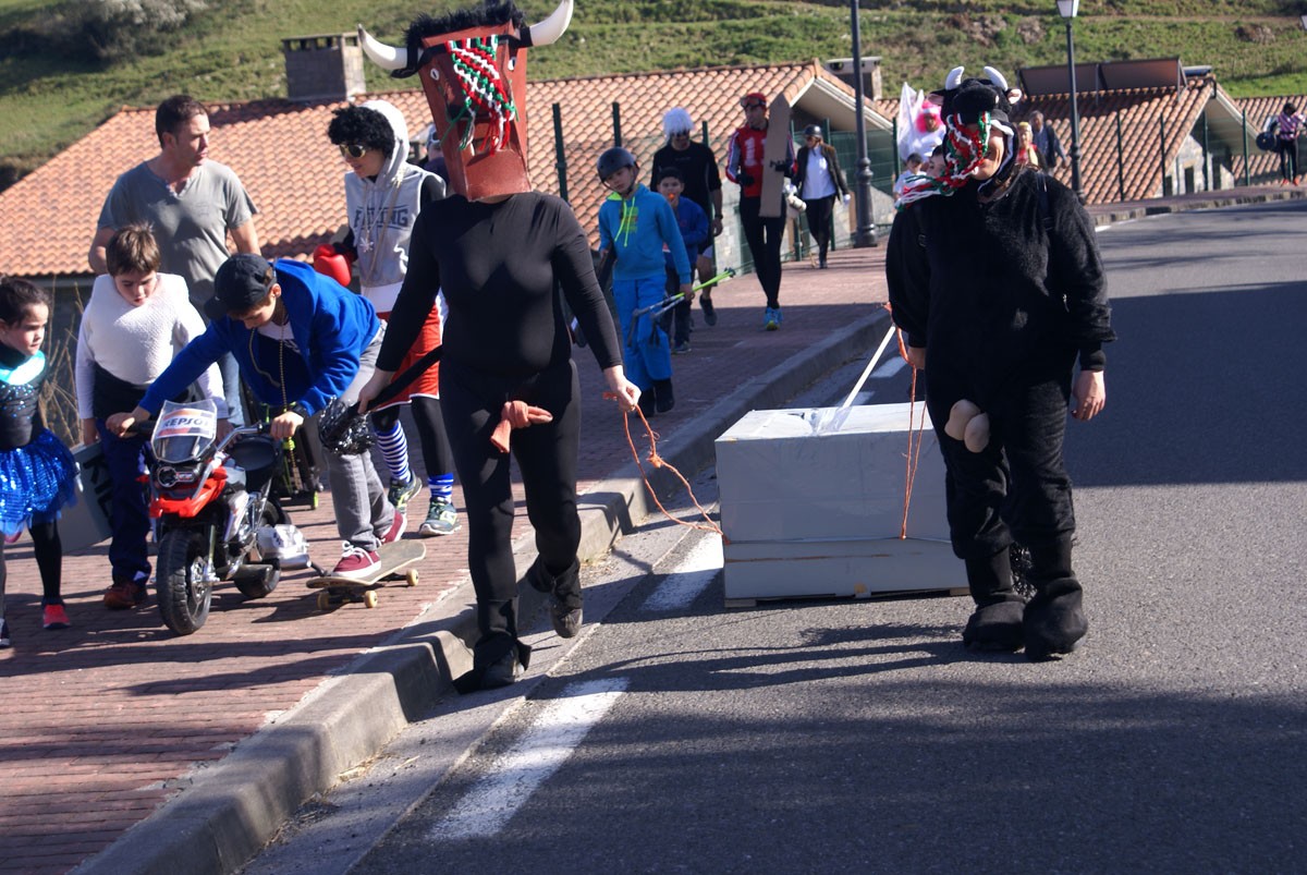 Galazko Inauteriak hilaren 25an, Larraulen