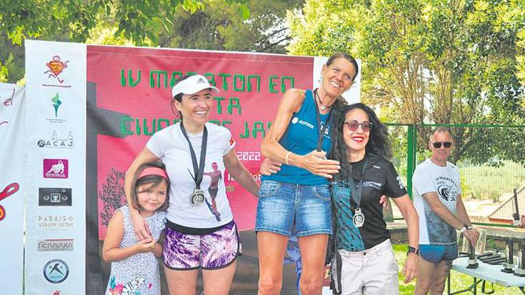 Eva Esnaola urnietarrak Jaen Hiriko pistako elkartasun maratoia irabazi du