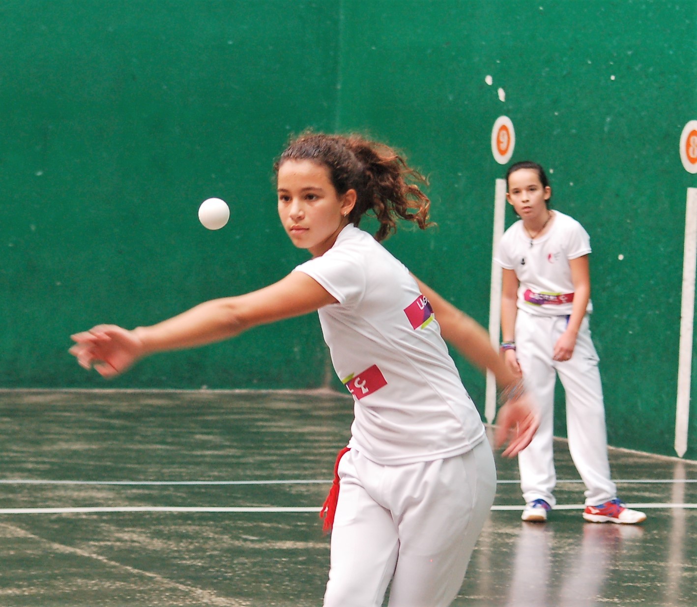 Emakumezkoen pilota protagonista, asteburu honetan