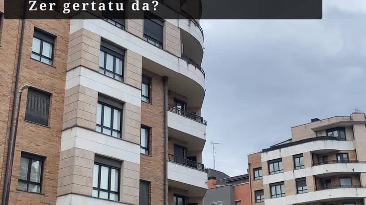 Zumea plazako bizilagunen afera, azkar batean