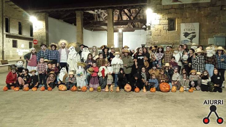 Herrigunean ere ospatu dute Gau Beltza
