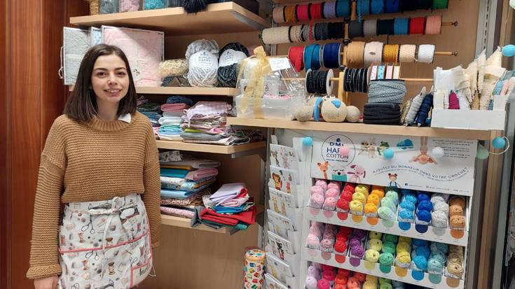 "Gure beharra somatzen genuen, artila eta antzeko produktuak erosteko aukerarik ez zegoelako"