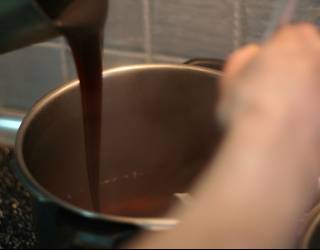 Garagardoa artisau-eran egiteko ikastaroa bihar, Zizurkilen