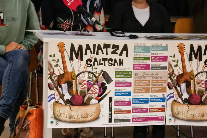Maiatza saltsan: Artile tailerra