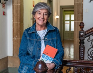 Laura Mintegi idazlearekin tertulia literarioa