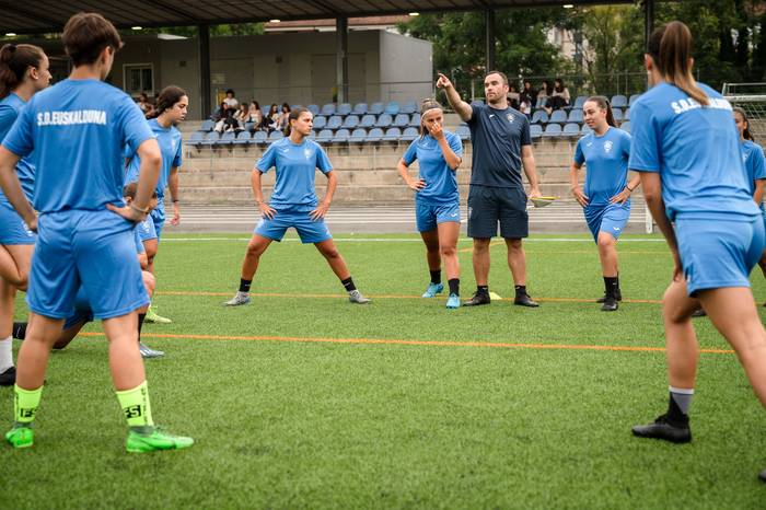 "Urnietaren aurkako partida zaila aurreikusten dut"