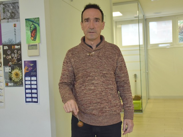 "Denbora gehien igarotzen dugun lekuak begiratzea komeni da"