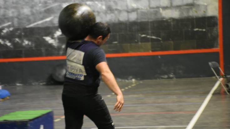 Jokin Eizmendiren agurra Gipuzkoako Harri Handien Txapelketan