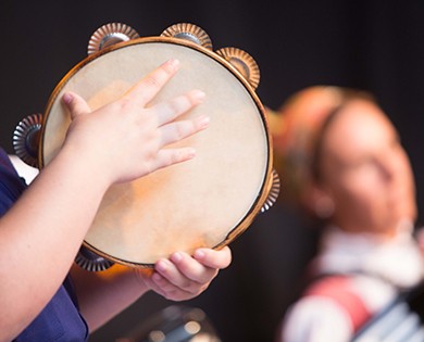 Panderoa egiteko tailerra, Loatzo Musika Eskolaren eskutik