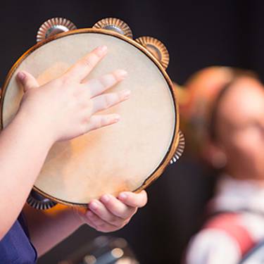 Panderoa egiteko tailerra, Loatzo Musika Eskolaren eskutik