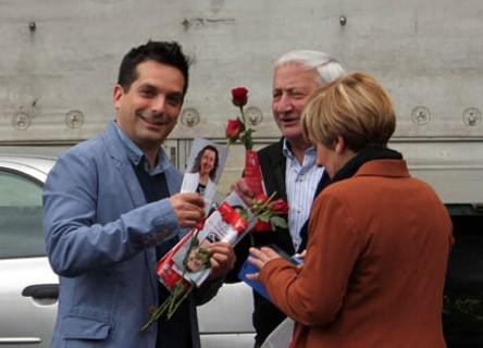 Alderdia uzten du, zinegotzi kargua ez