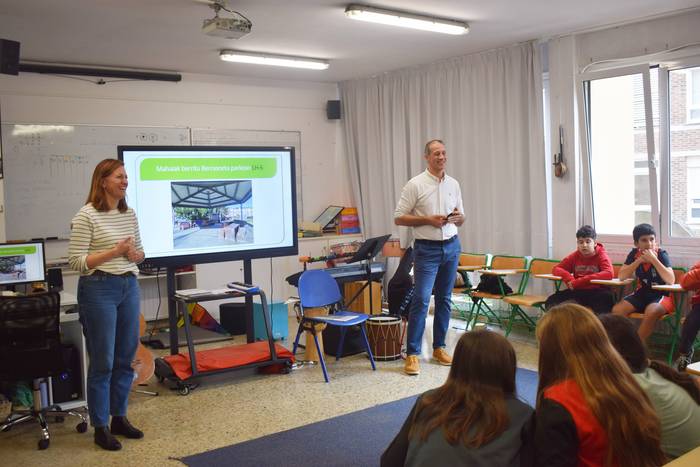 Aurrekontu parte-hartzaileen prozesua, ikasleen eskura