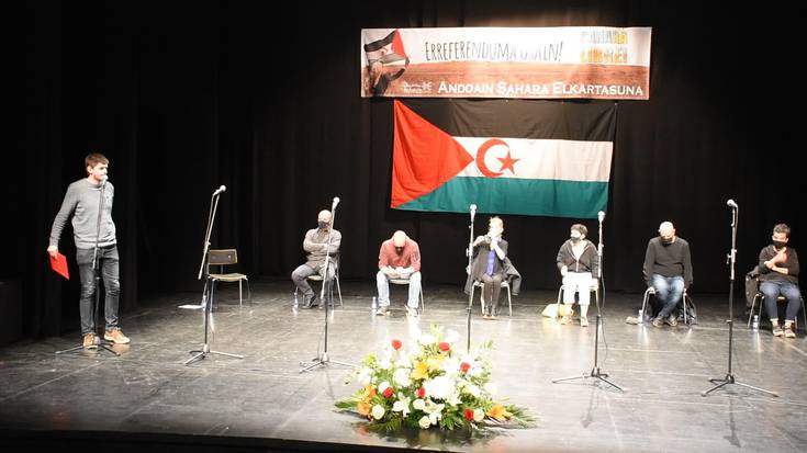 Sahararen aldeko bertso saioa: Maialen Lujanbio