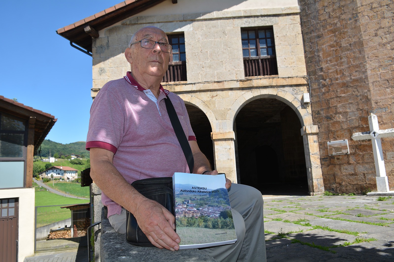 Asteasuren historia aberatsa, liburuan