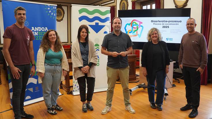 Hitzaldiak, erakusketa eta iritzi bilketa iragarri ditu Udalak, gizarteratze-prozesuaren barnean