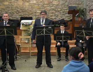 Olagaingo txistulariak Gabon kontzertuan: "Uribe merinaldearen baltza"