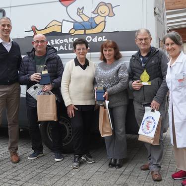 Urnietako odol emaileei aitortza, ostiral arratsaldean