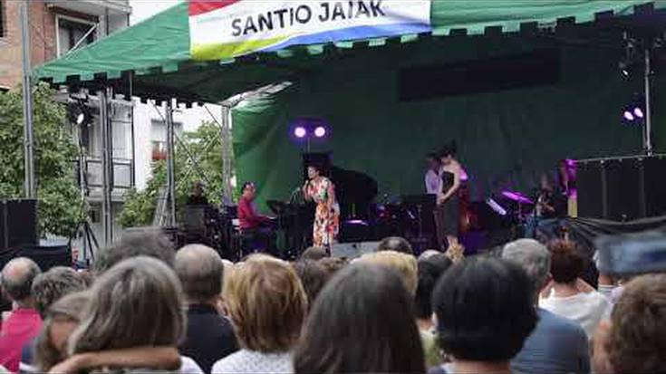 Santioak18 | Iñaki Salvator Jazz Seikotea -  Izarren Hautsa