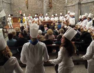 Peña Santa Kruz elkartearen danborrada: "Santa Krutz martxa", "Andoain" eta "Santa Krutz elkartearen ereserkia"