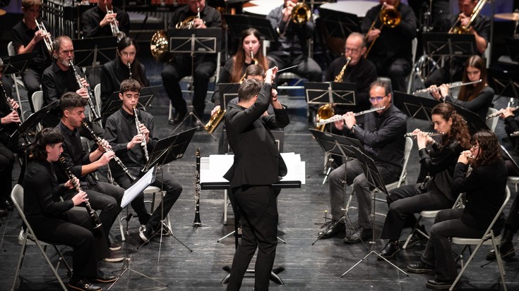 Sakanako Haize Berriak Musika Banda eta Udal Musika Eskolako Banda