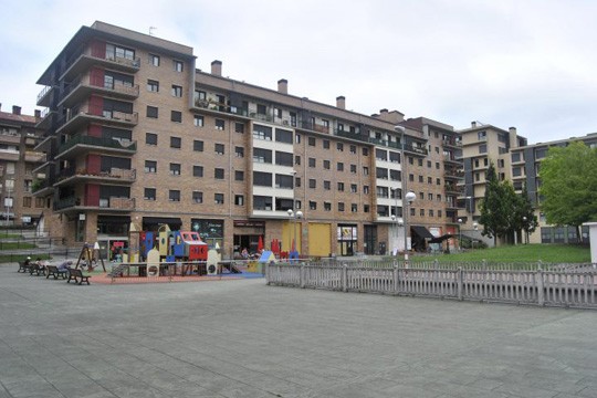 Kanpaikaden entsegua egingo du Etxeberri auzo elkarteak