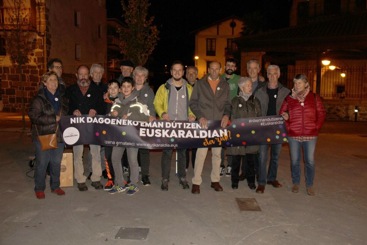 "Identitate propioa ematen digu euskara erabiltzeak"