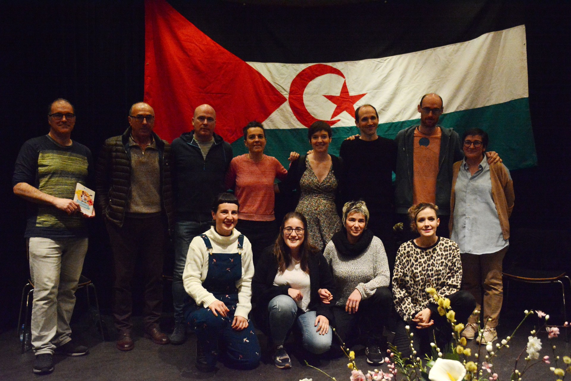 Sahararen alde Basteron egindako bertso saioko hainbat bertsoaldi, ikusgai