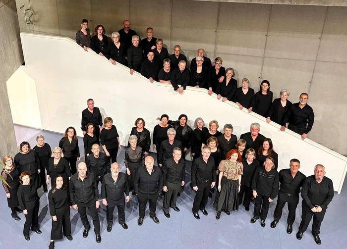 Musika Eskolako abeslari helduak Urnietan eta gazteak Castro Urdialesen ariko dira kantari