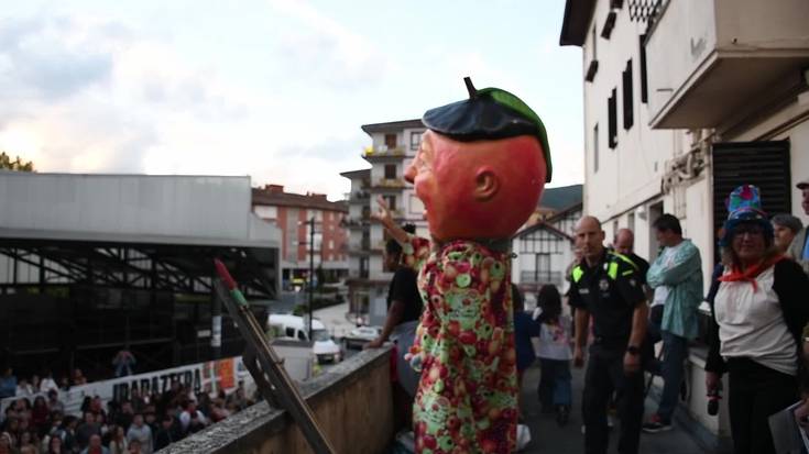 Zizurkilgo Elbarrenako festetako txupinazoa