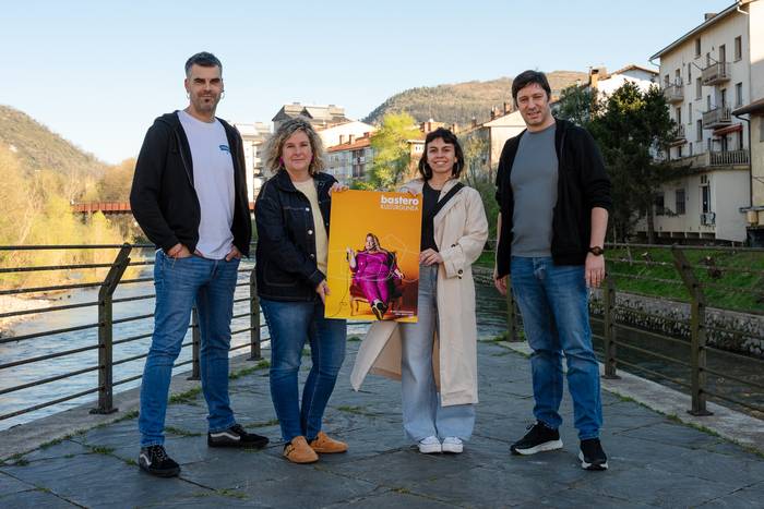 Udaberriko kultur eskaintza Bastero Kulturgunean