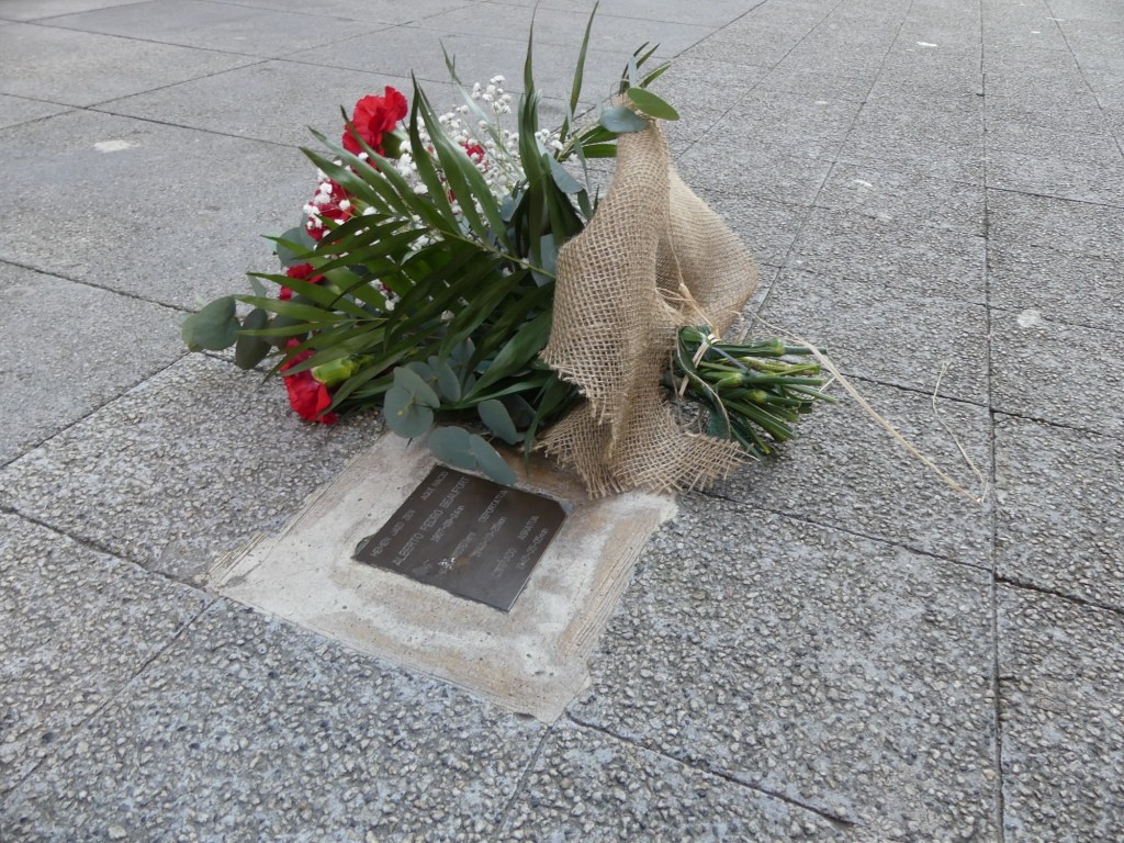 Nazien kontzentrazio guneetan egondako billabonatarrak gogoan, Holokaustoaren Biktimen Oroimenerako Nazioarteko Egunean
