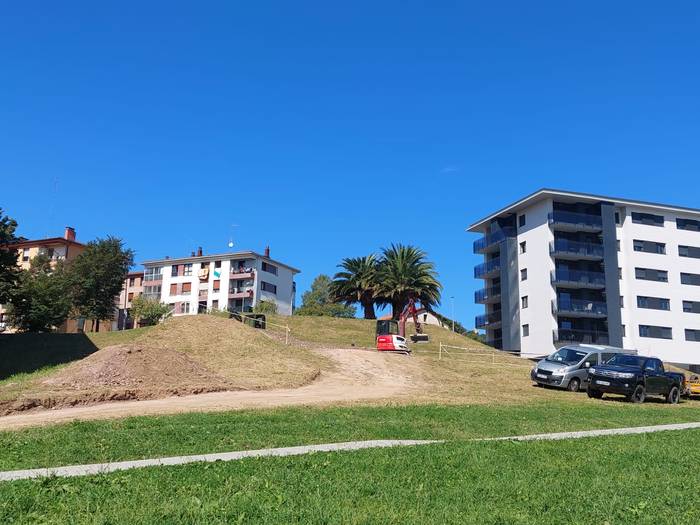 Pump Track-a egingo dute Etxeberri eta Ermotegi artean
