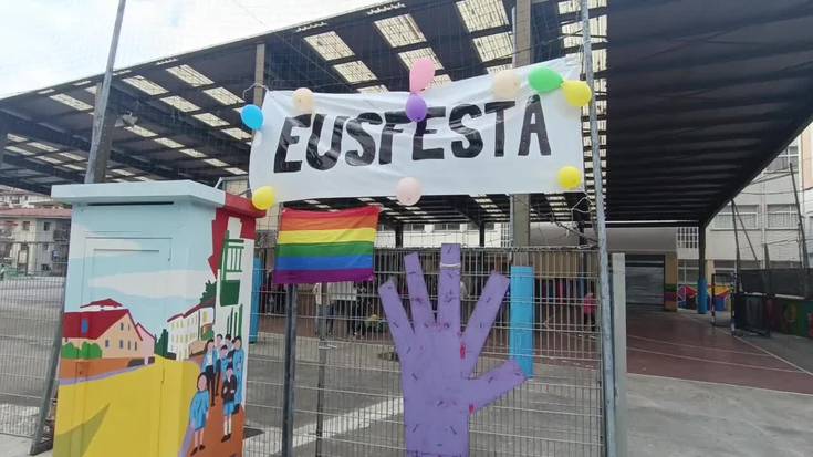 Plaza-dantzak, Eusfestan