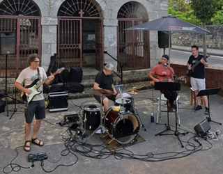 Que Django nos perdone taldeak Ganbara tabernan joko du igande eguerdian