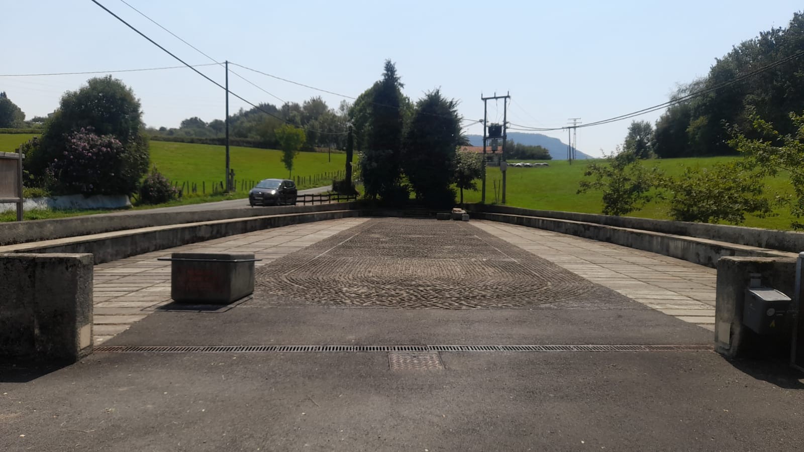 Bertan behera geratu da arratsaldeko idi-dema